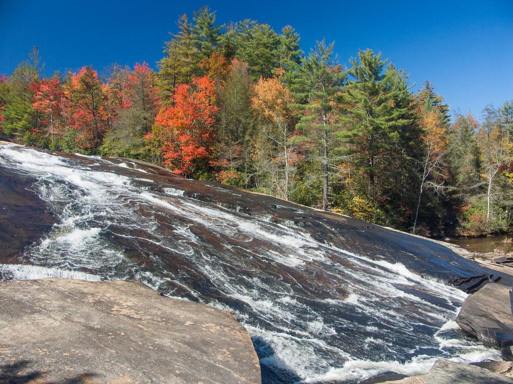 Bridal Veil Falls from the Side