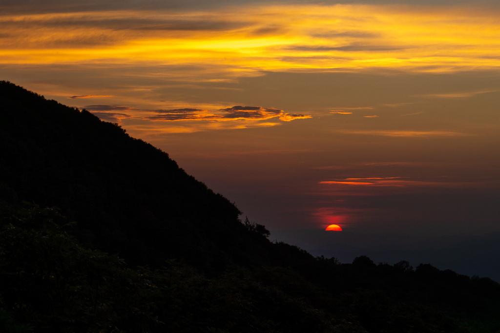 Mid-Summer Sunset at Craggy Pinnacle Mid-Summer Sunset at Craggy Pinnacle
