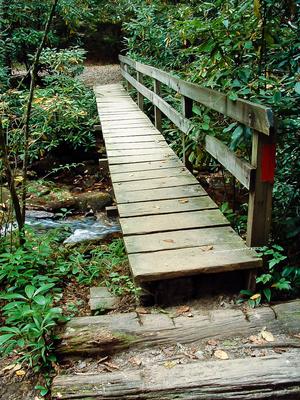 Footbridge over Cedar Rock Creek