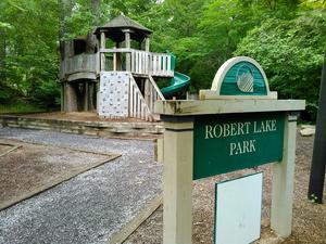 Robert Lake Park